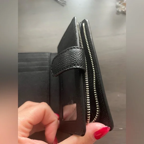 Coach Textured Black Leather Wallet - Picture 4 of 4